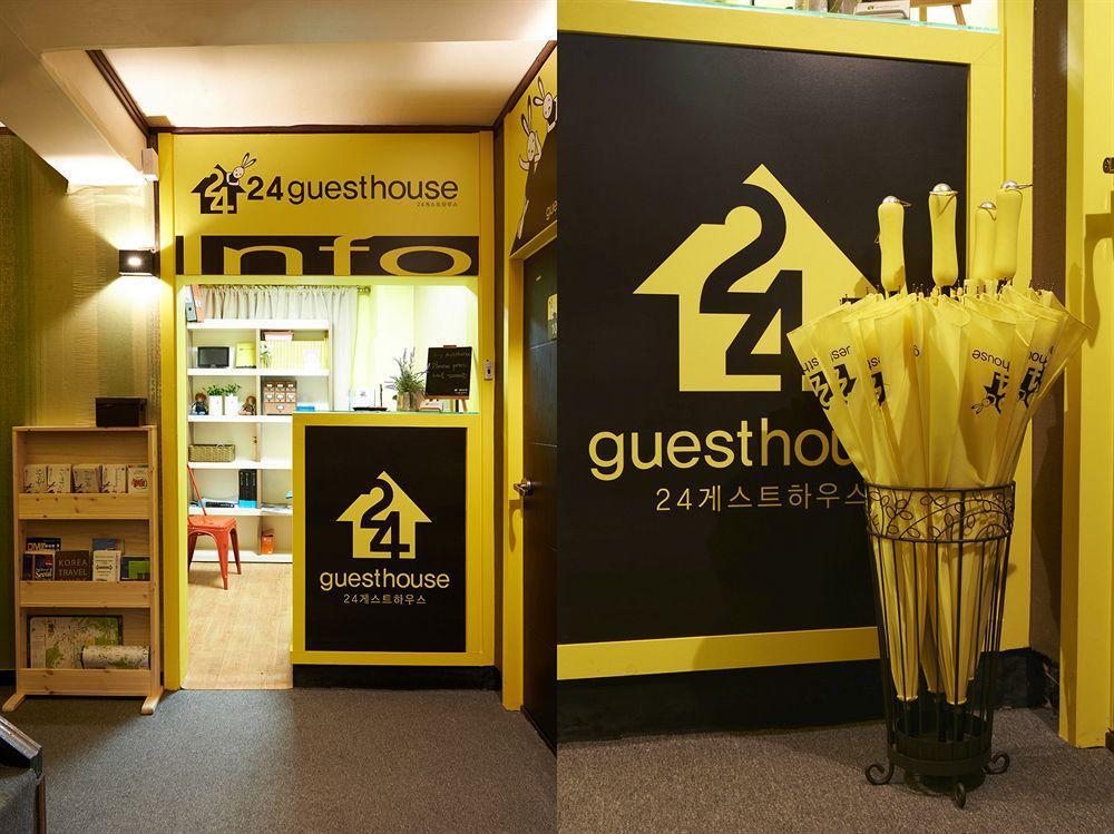 24 Guesthouse Jongno Tower Seoul Bagian luar foto
