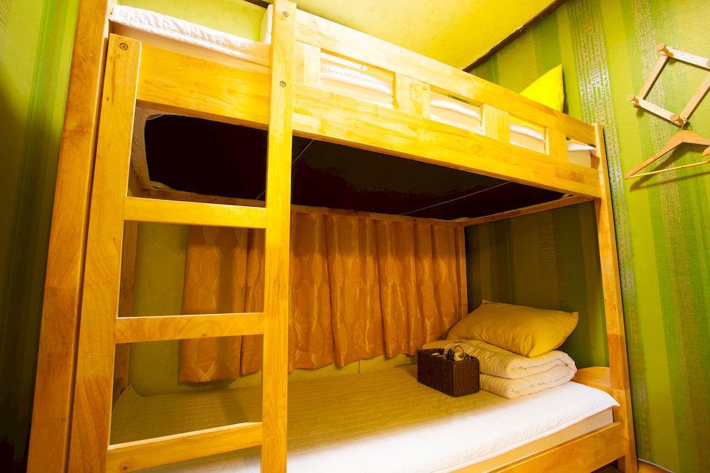 24 Guesthouse Jongno Tower Seoul Bagian luar foto